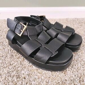 Torrid Black Chunky Gladiator Strappy‎ Sandal Women 6 WW Buckle Open Toe